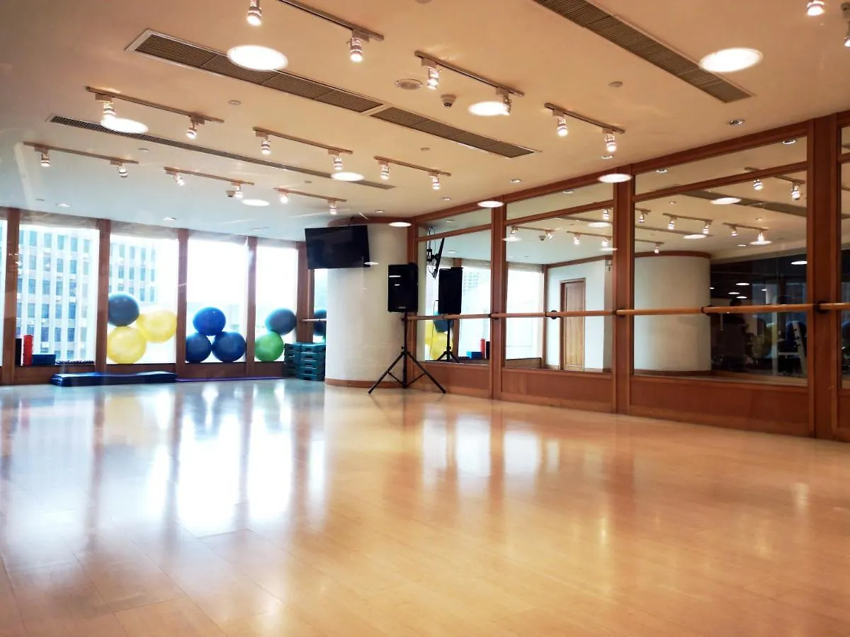 Crowne Plaza Zhuhai City Center By Ihg - Offers Free One-Way Shuttle To Chimelong Ocean Kingdom